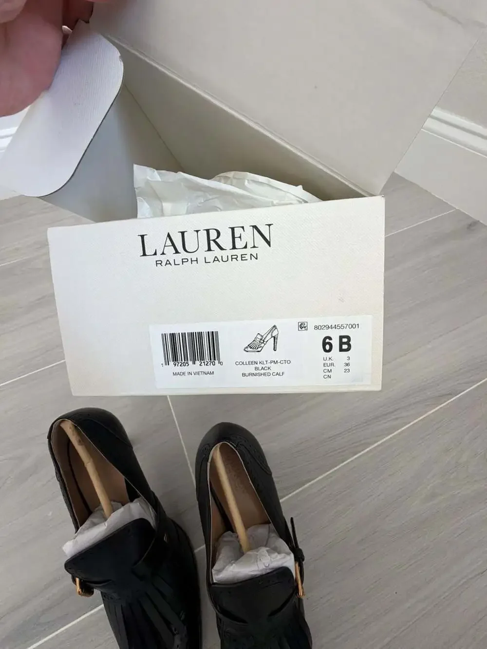 Lauren Ralph Lauren Colleen Black Burnished Calf Fringe Heels Size 6B - Picture 7 of 9